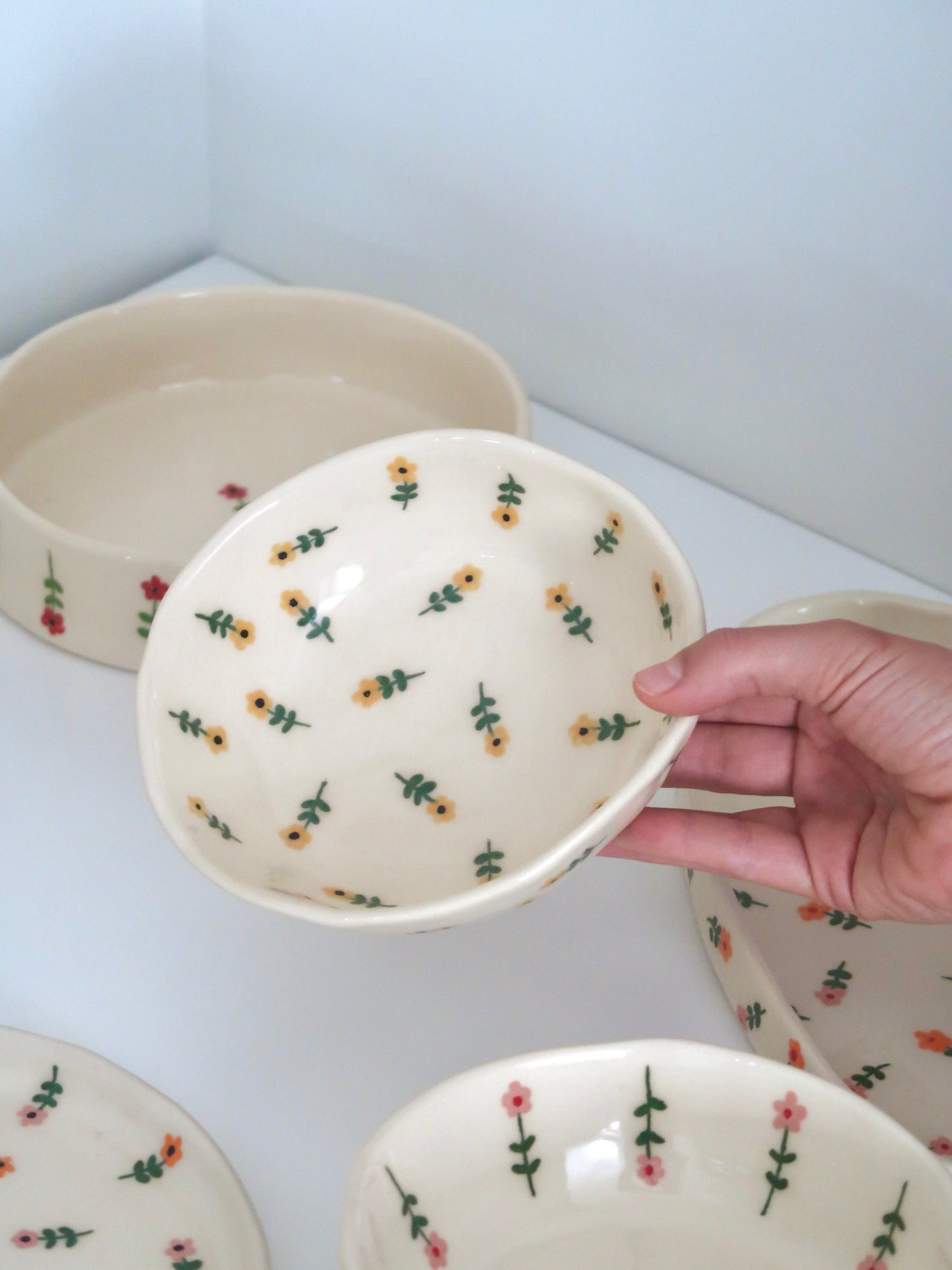 Bowl with yellow flowers