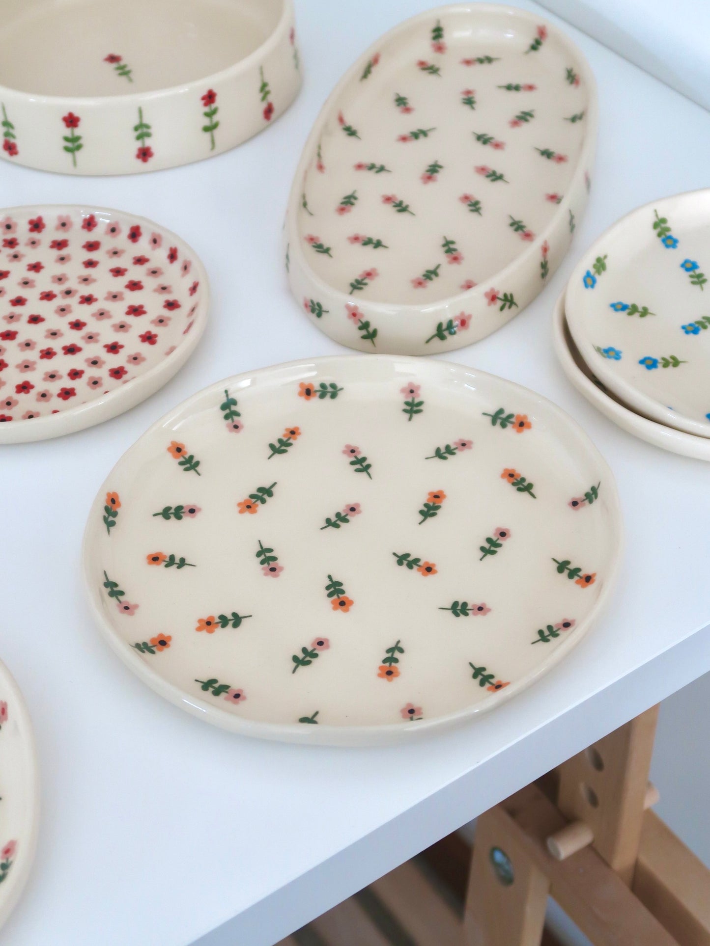 Plate with pink and orange flowers