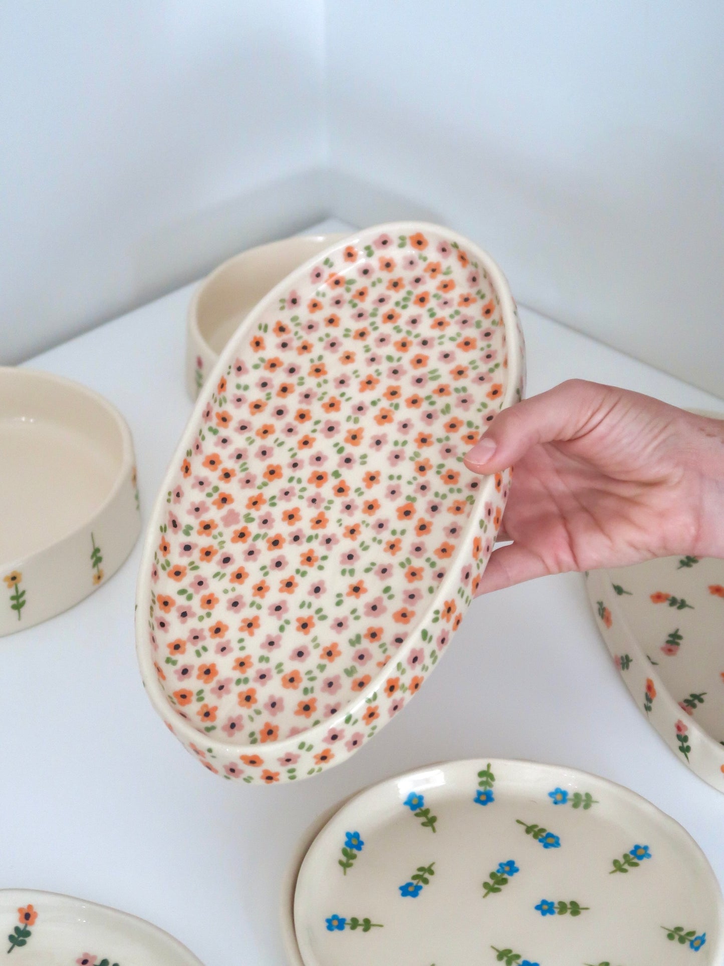Platter with pink and orange flowers