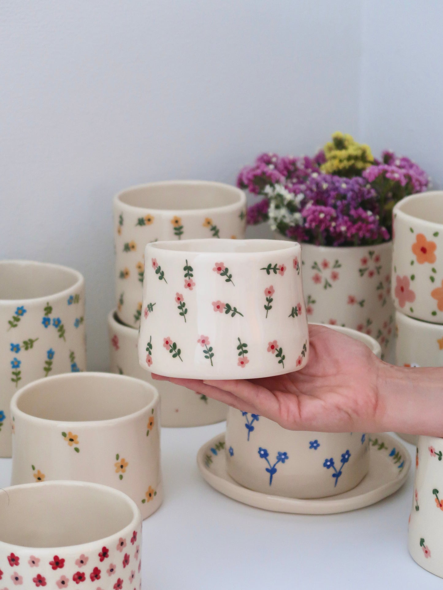 Vase with pink flowers