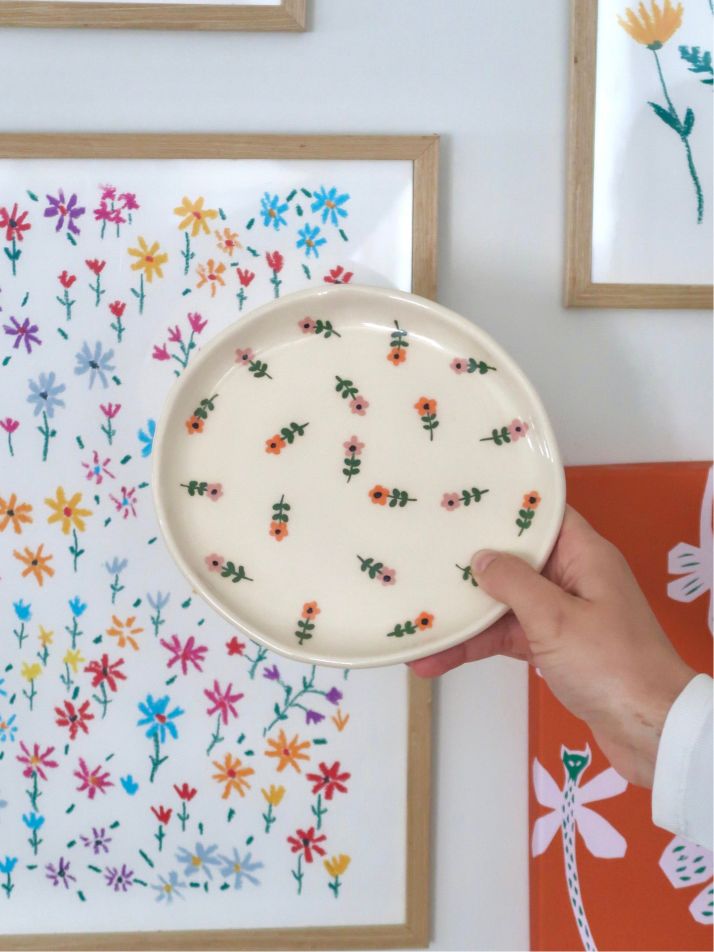 Breakfast/ dessert plate with pink and orange flowers