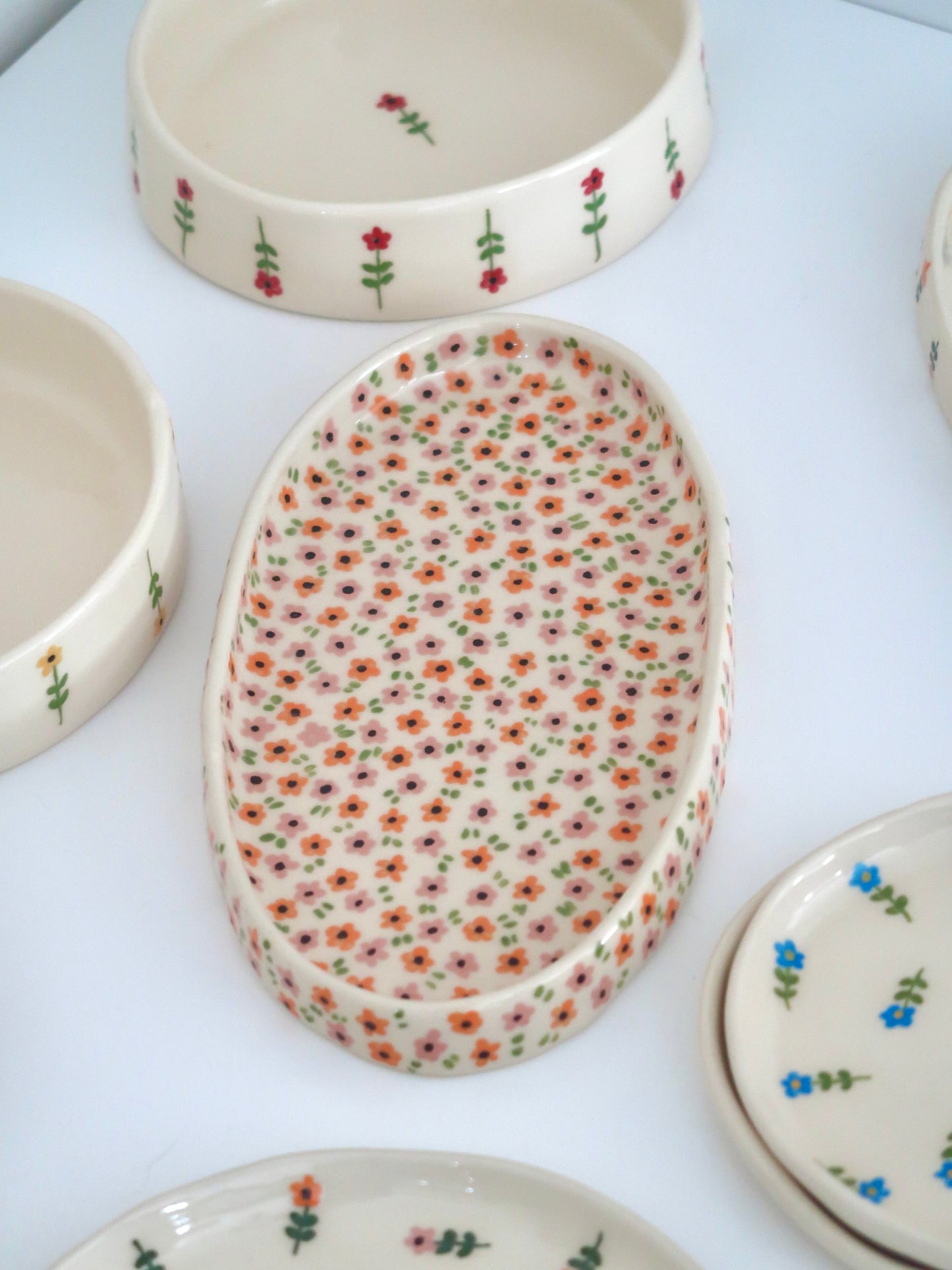 Platter with pink and orange flowers