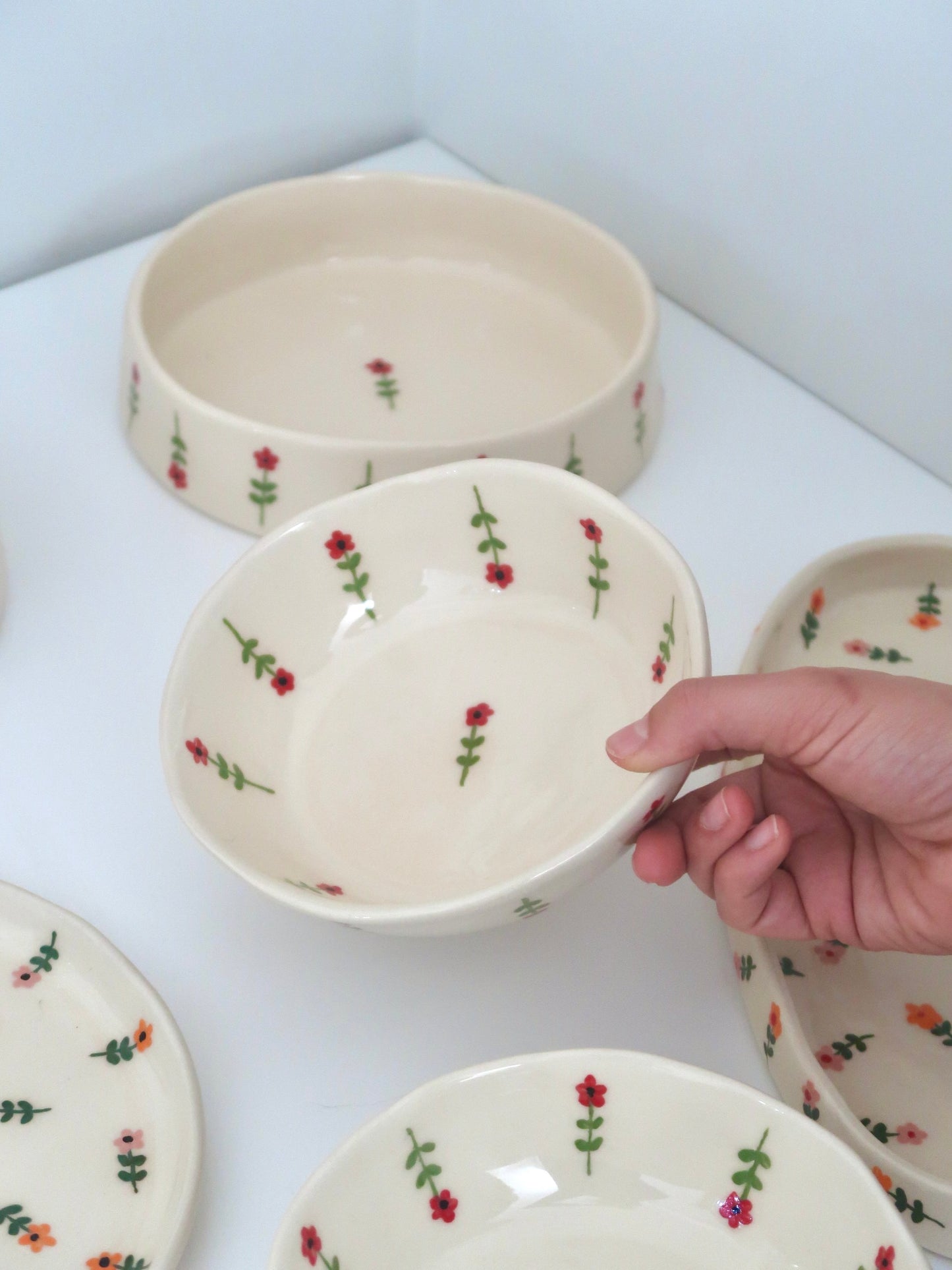 Bowl with red flowers