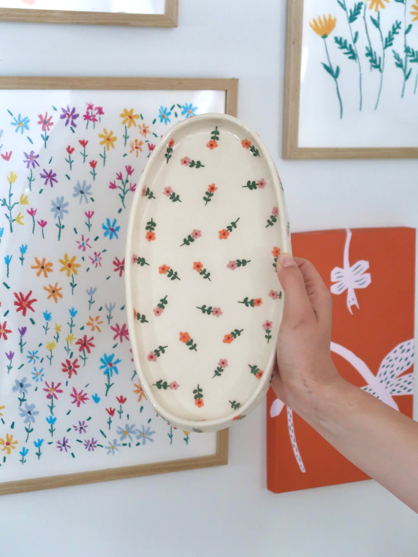 Platter with pink and orange flowers