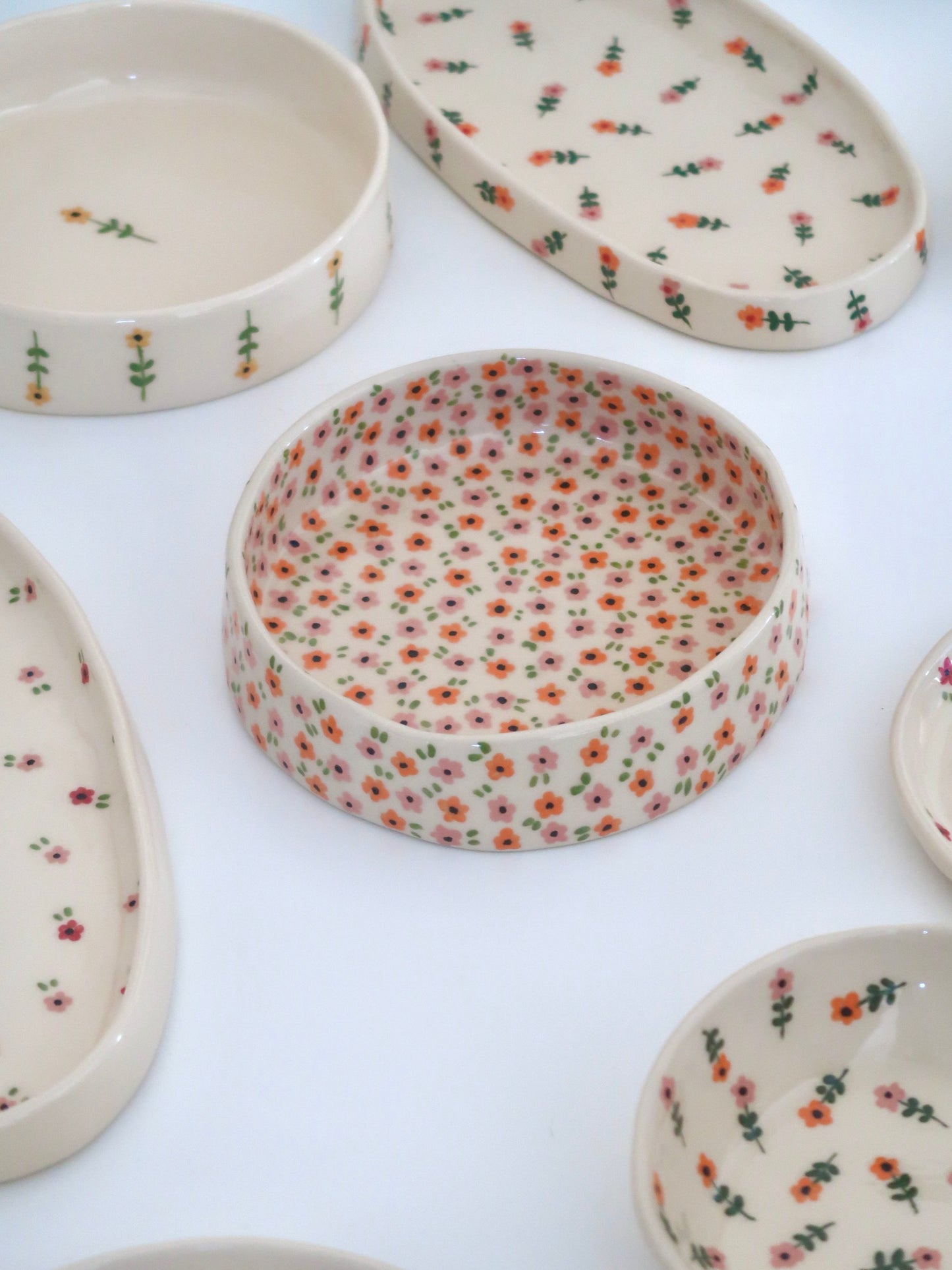 Bowl with pink and orange flowers - medium size
