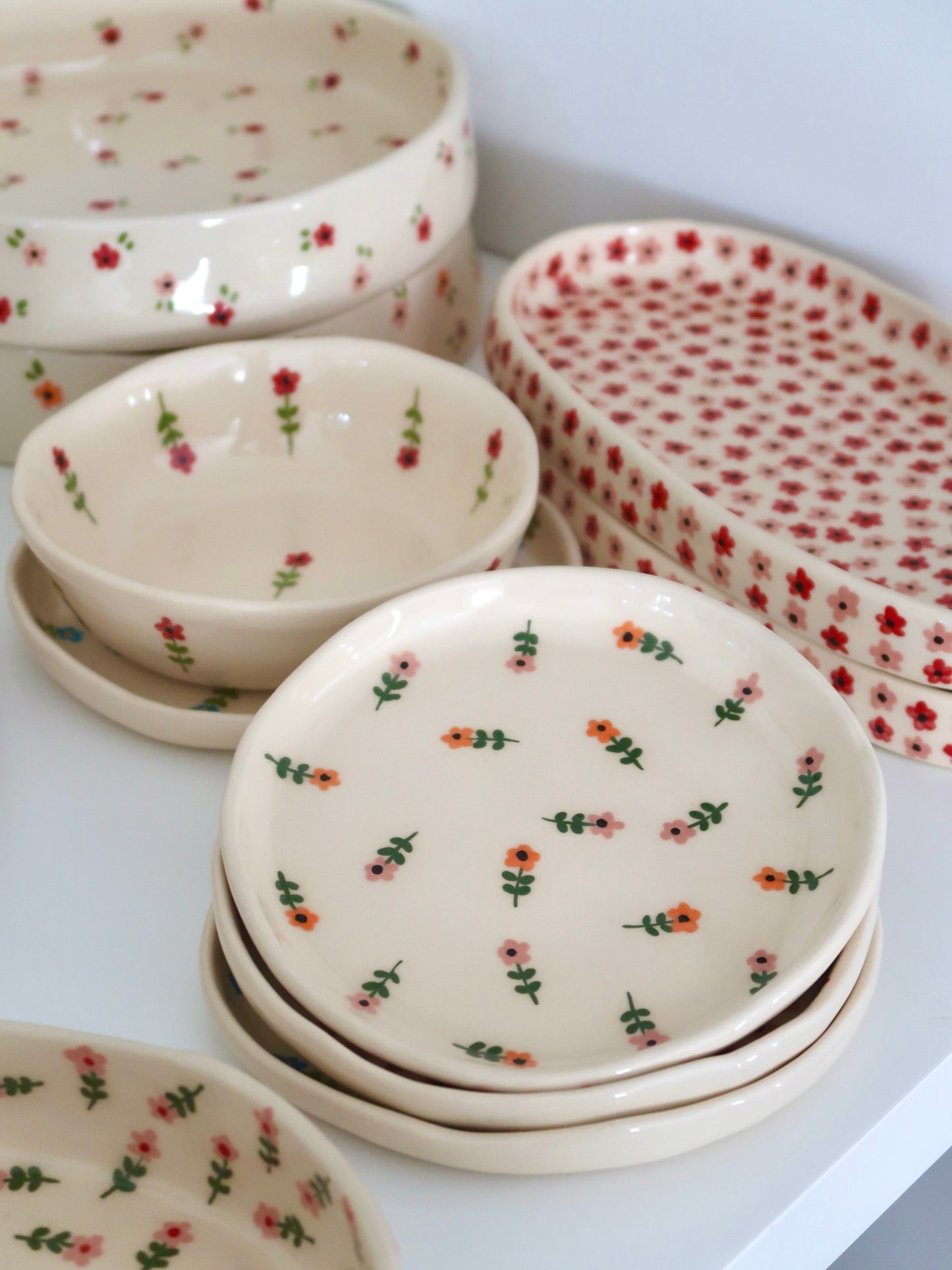 Breakfast/ dessert plate with pink and orange flowers