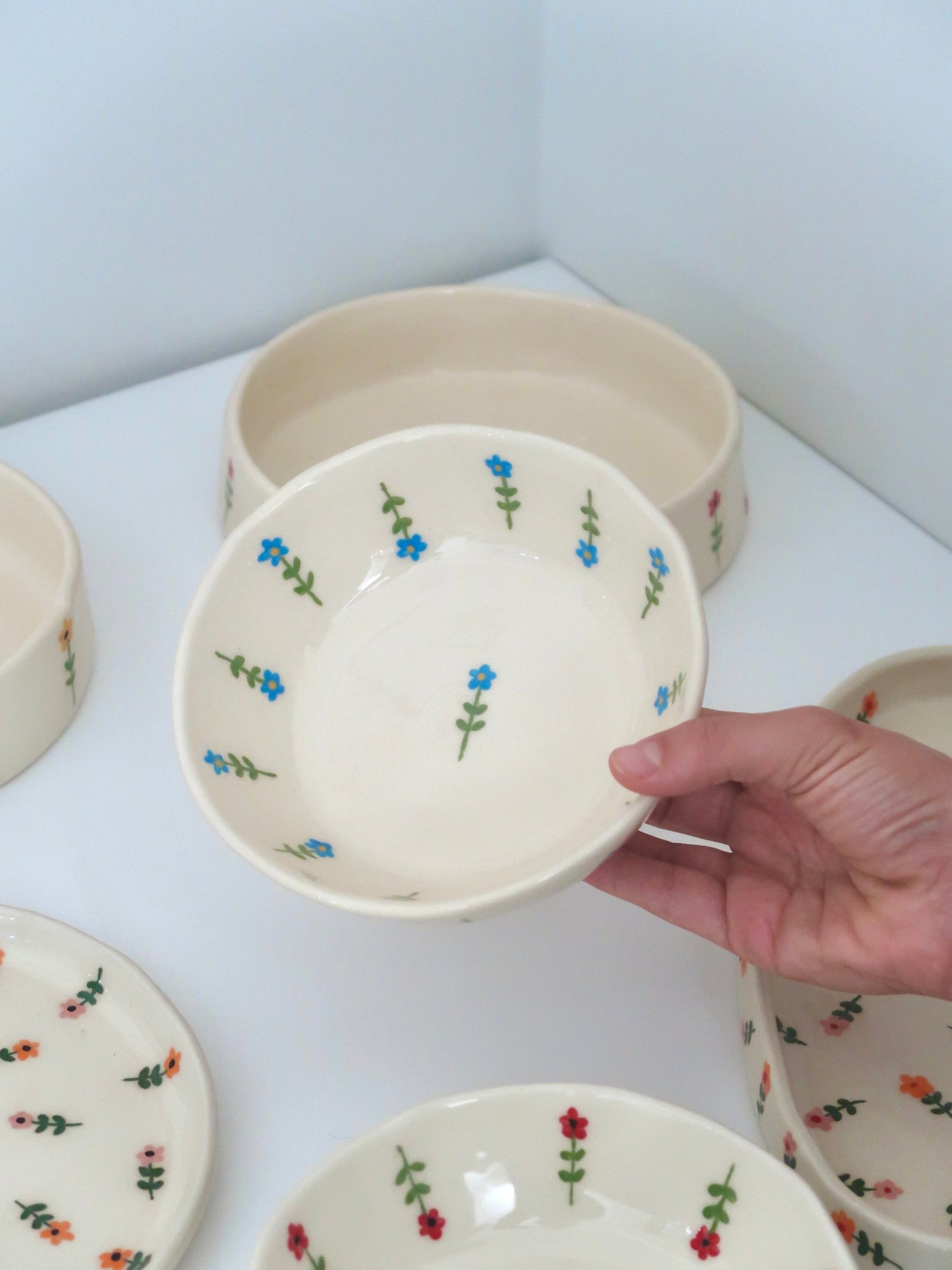 Bowl with blue flowers