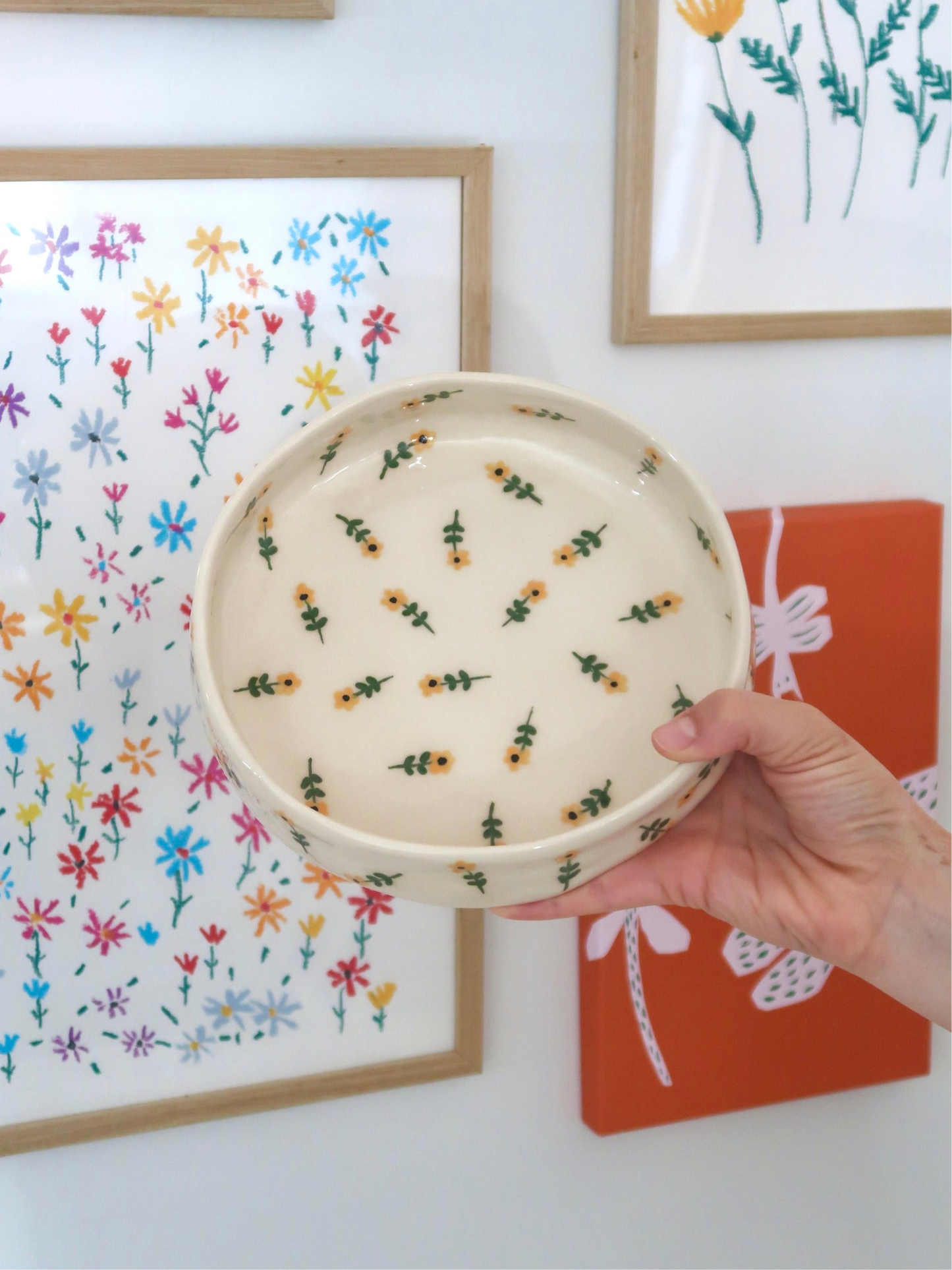 Bowl with yellow flowers - medium size