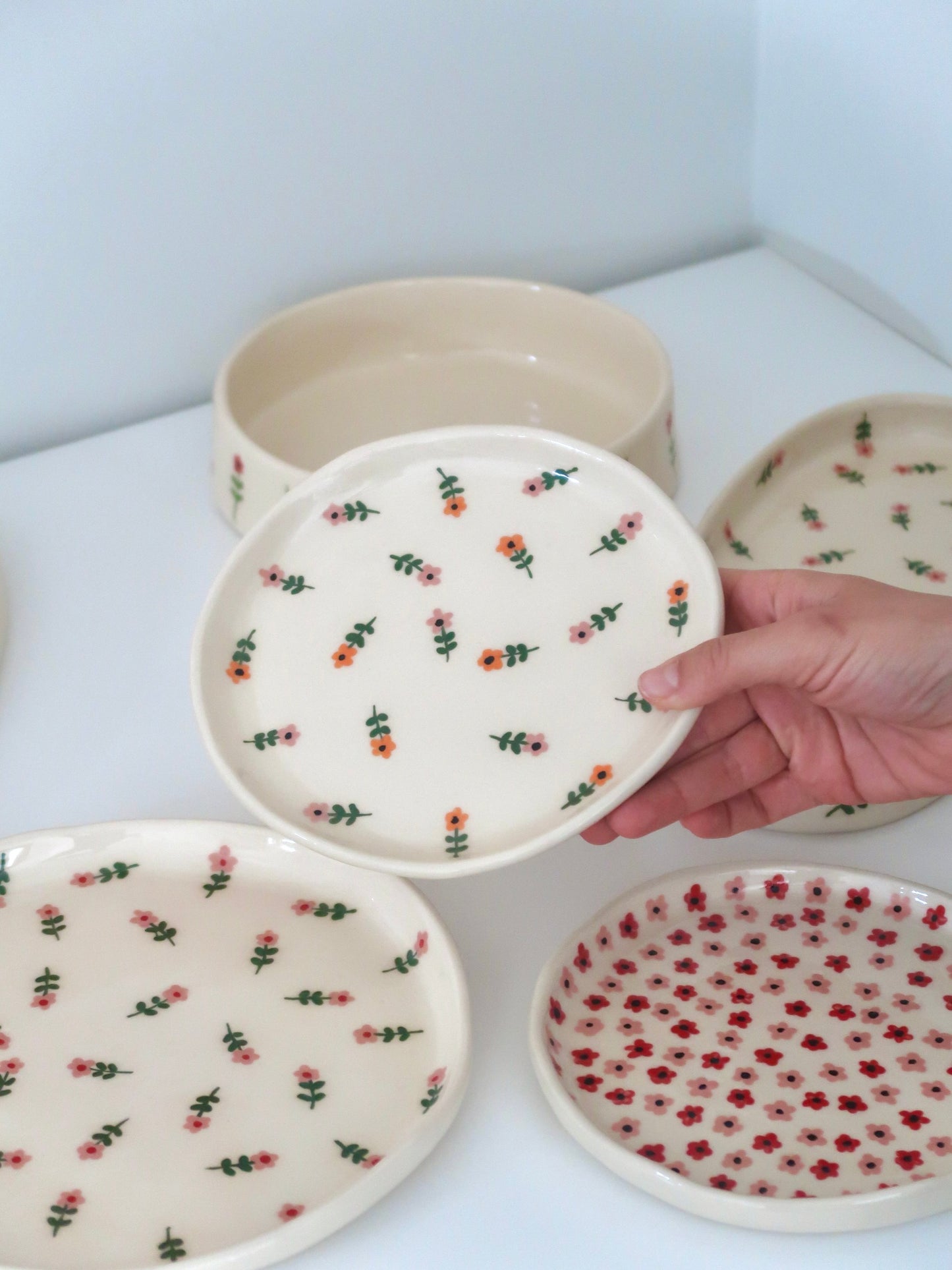 Breakfast/ dessert plate with pink and orange flowers