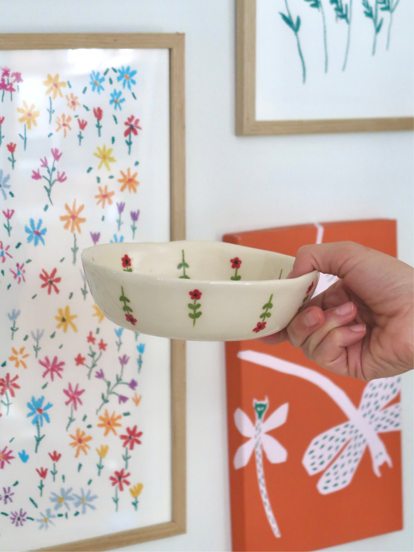 Bowl with red flowers