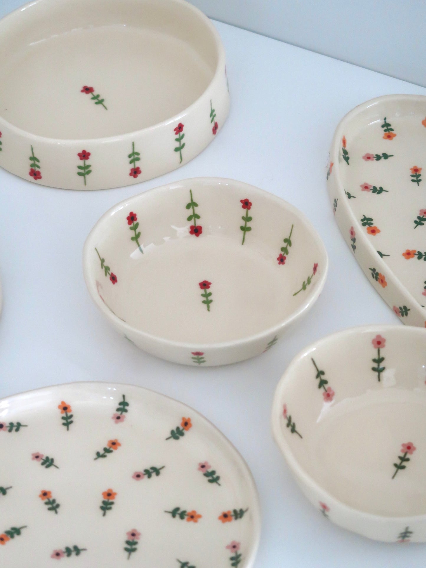 Bowl with red flowers