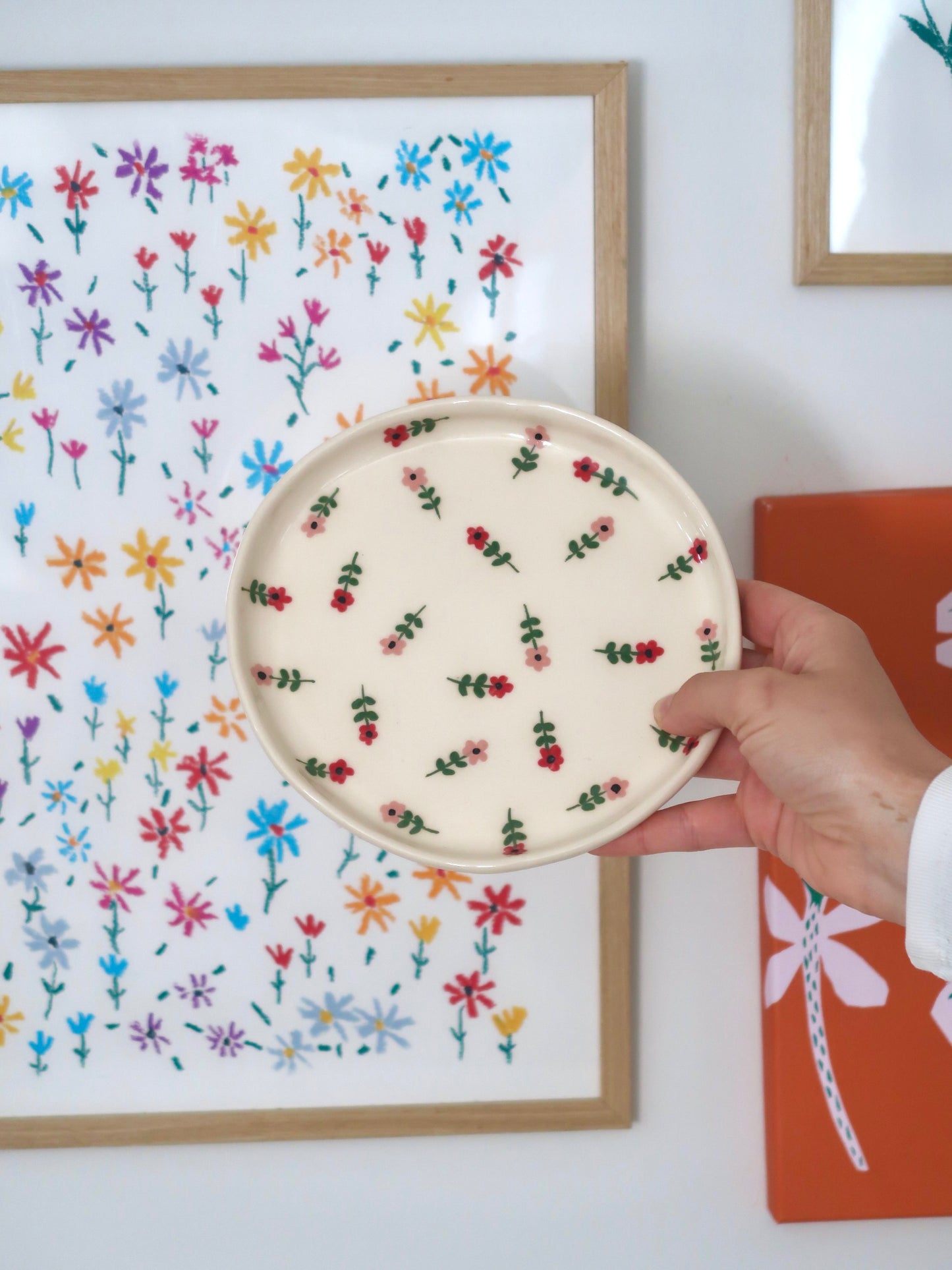 Breakfast/ dessert plate with pink and red flowers