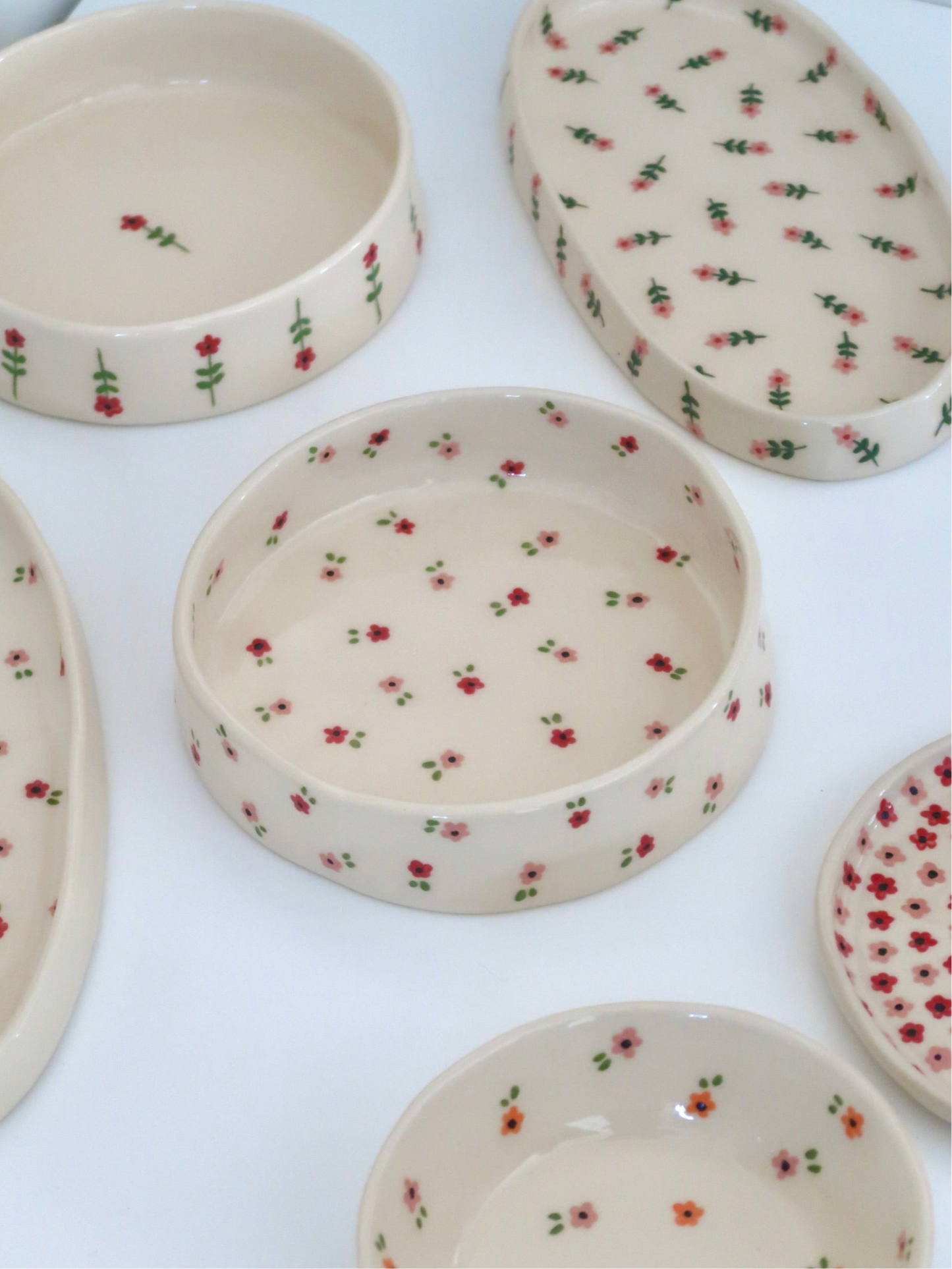 Bowl with pink and red flowers - medium size