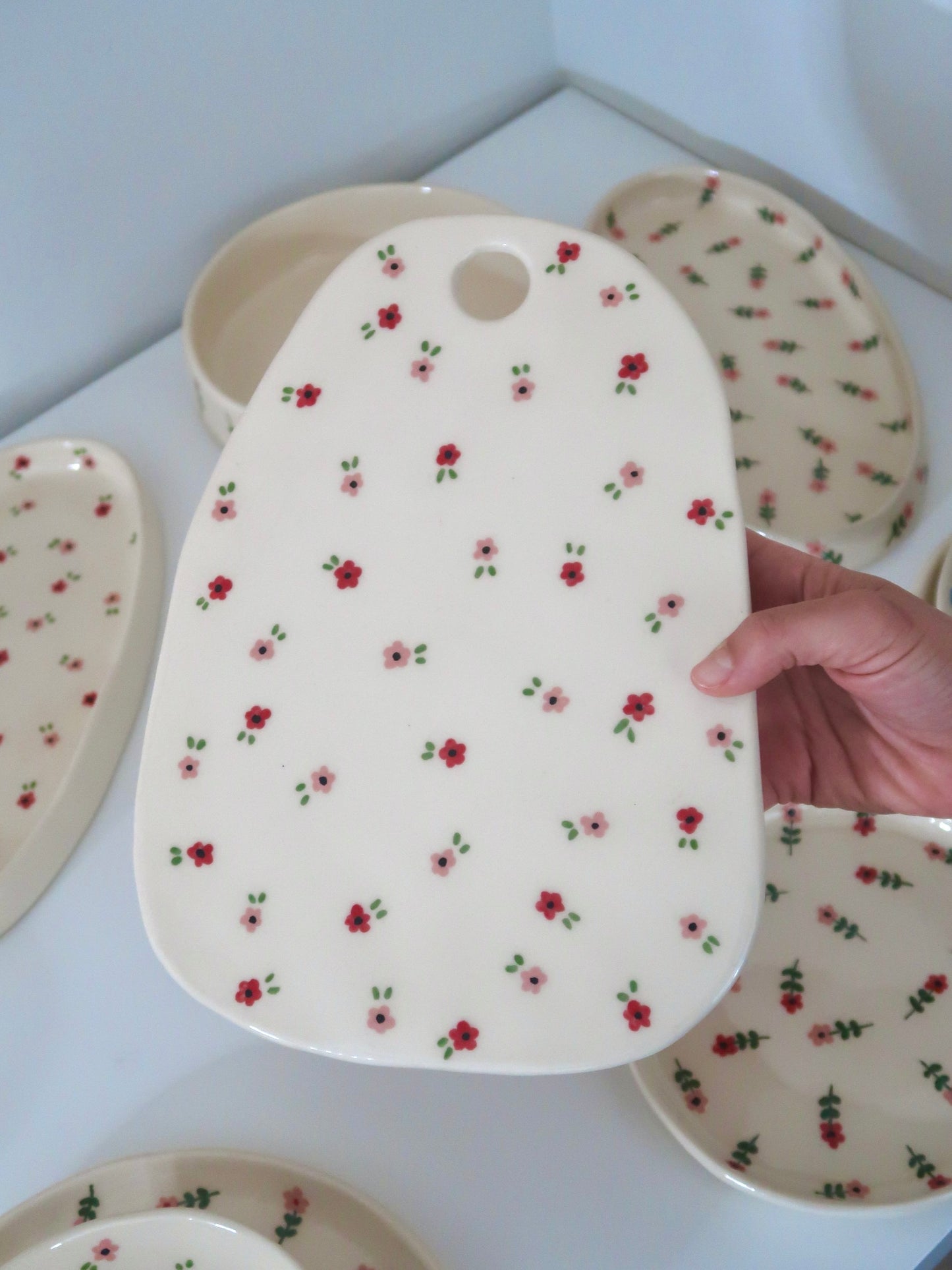 Kitchen Board with pink and red flowers