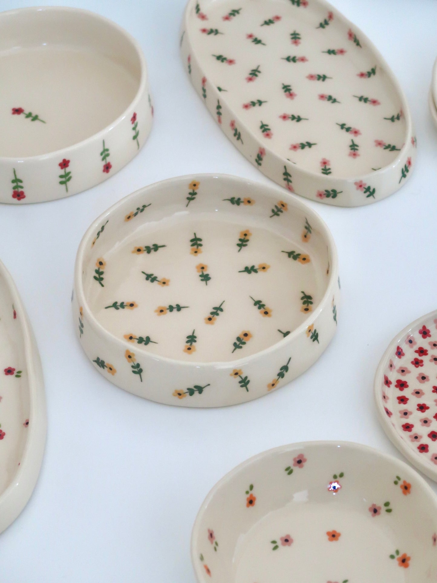 Bowl with yellow flowers - medium size