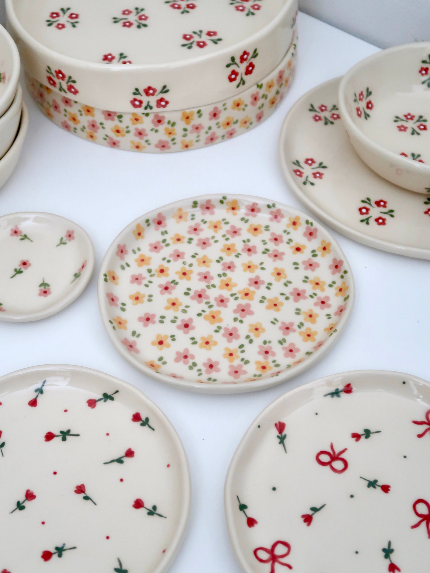 Breakfast/ dessert plate with yellow and pink flowers