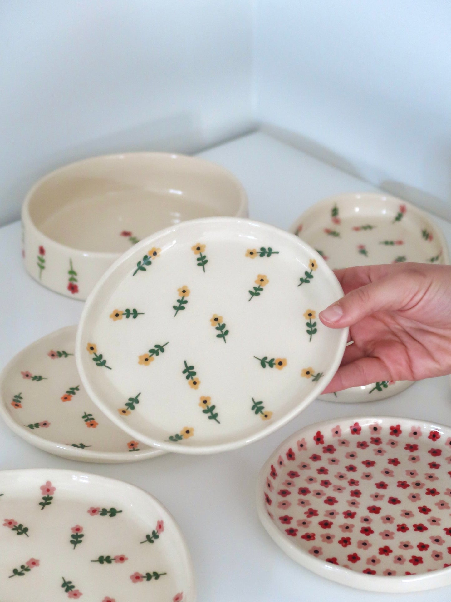 Breakfast/ dessert plate with yellow flowers