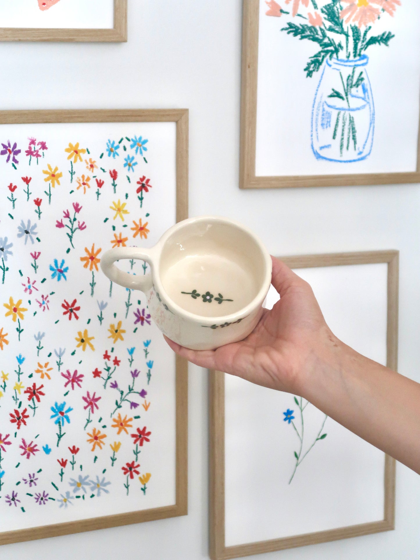Mug with green flowers