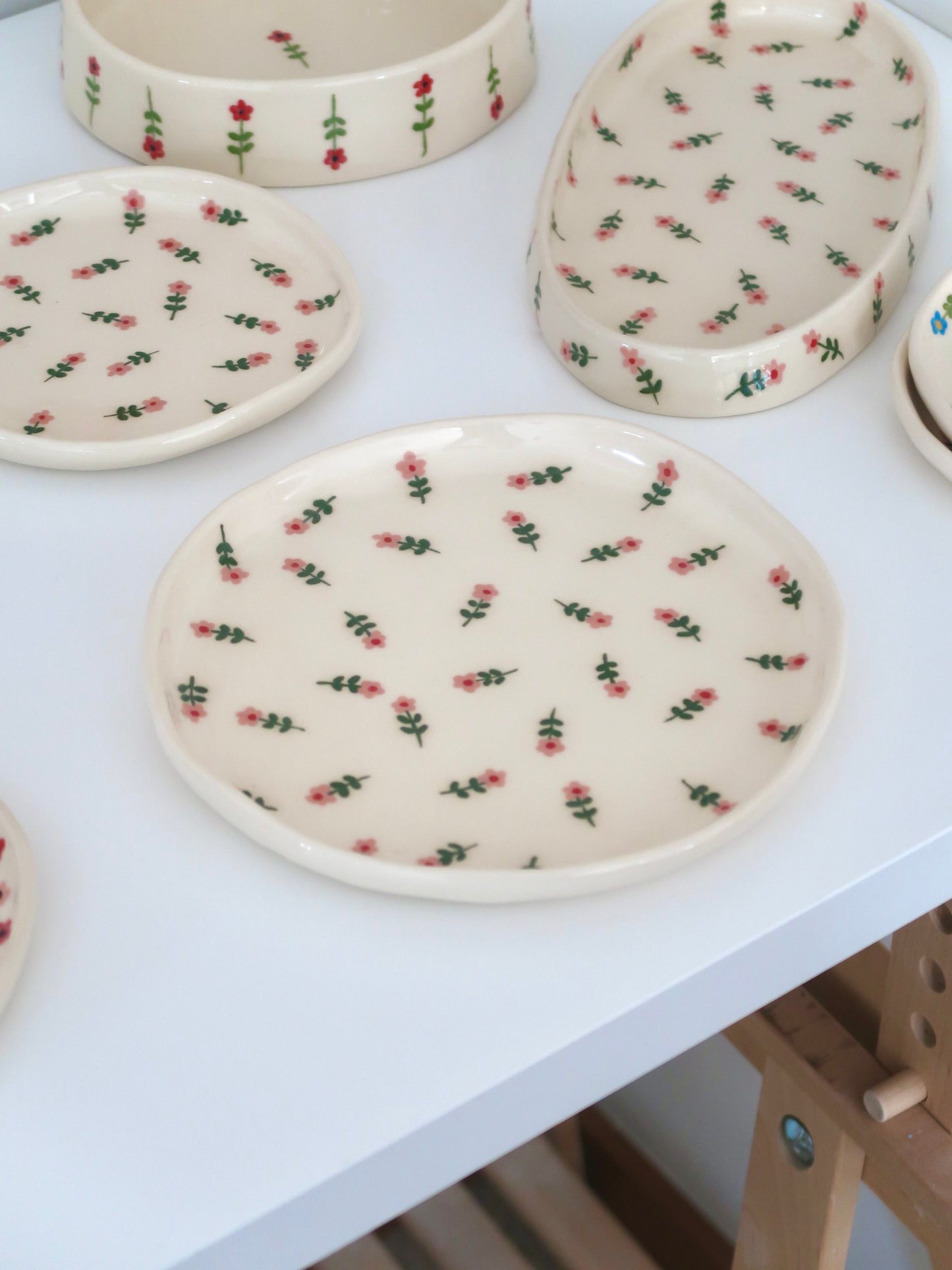 Plate with pink flowers
