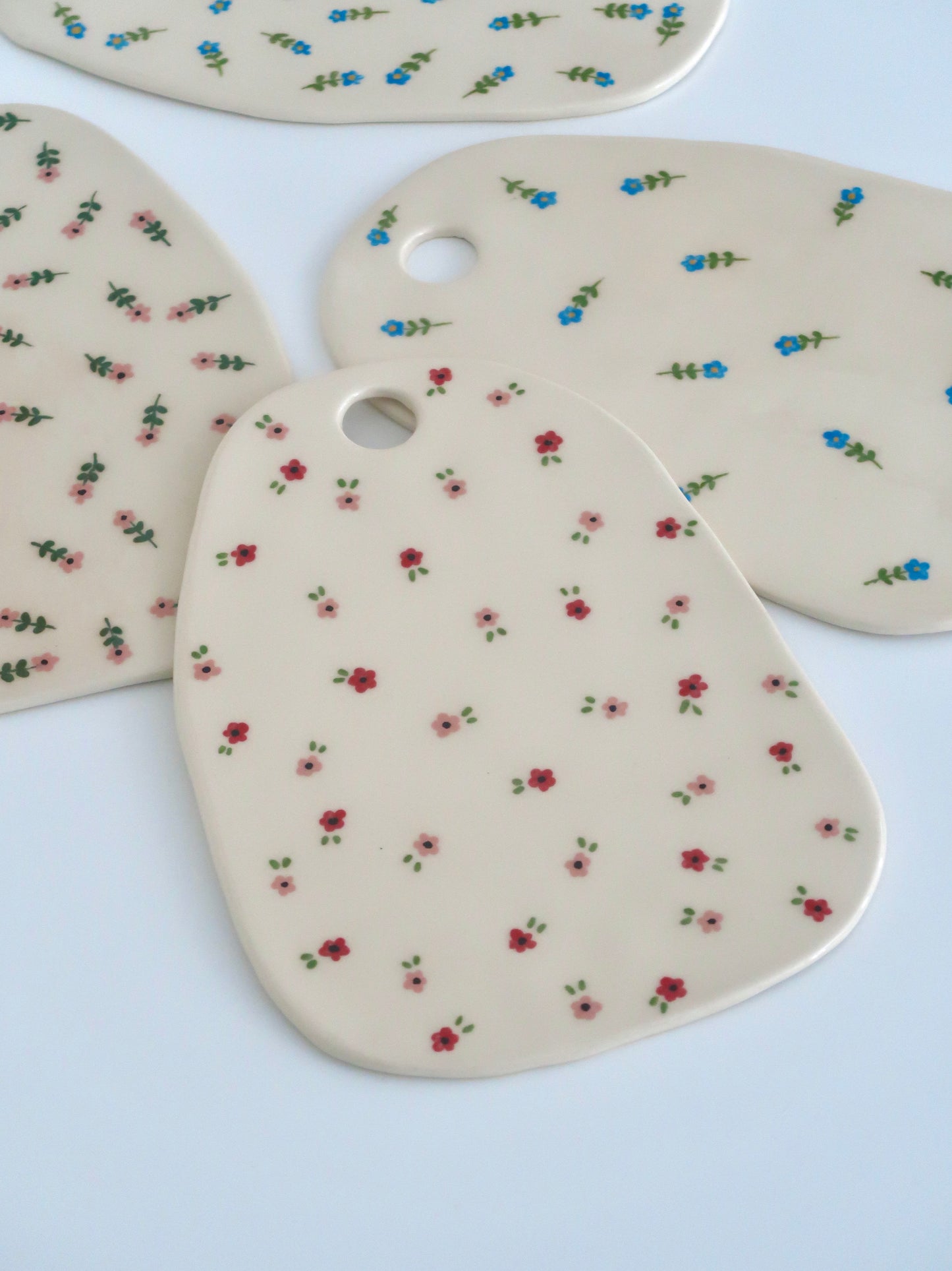 Kitchen Board with pink and red flowers
