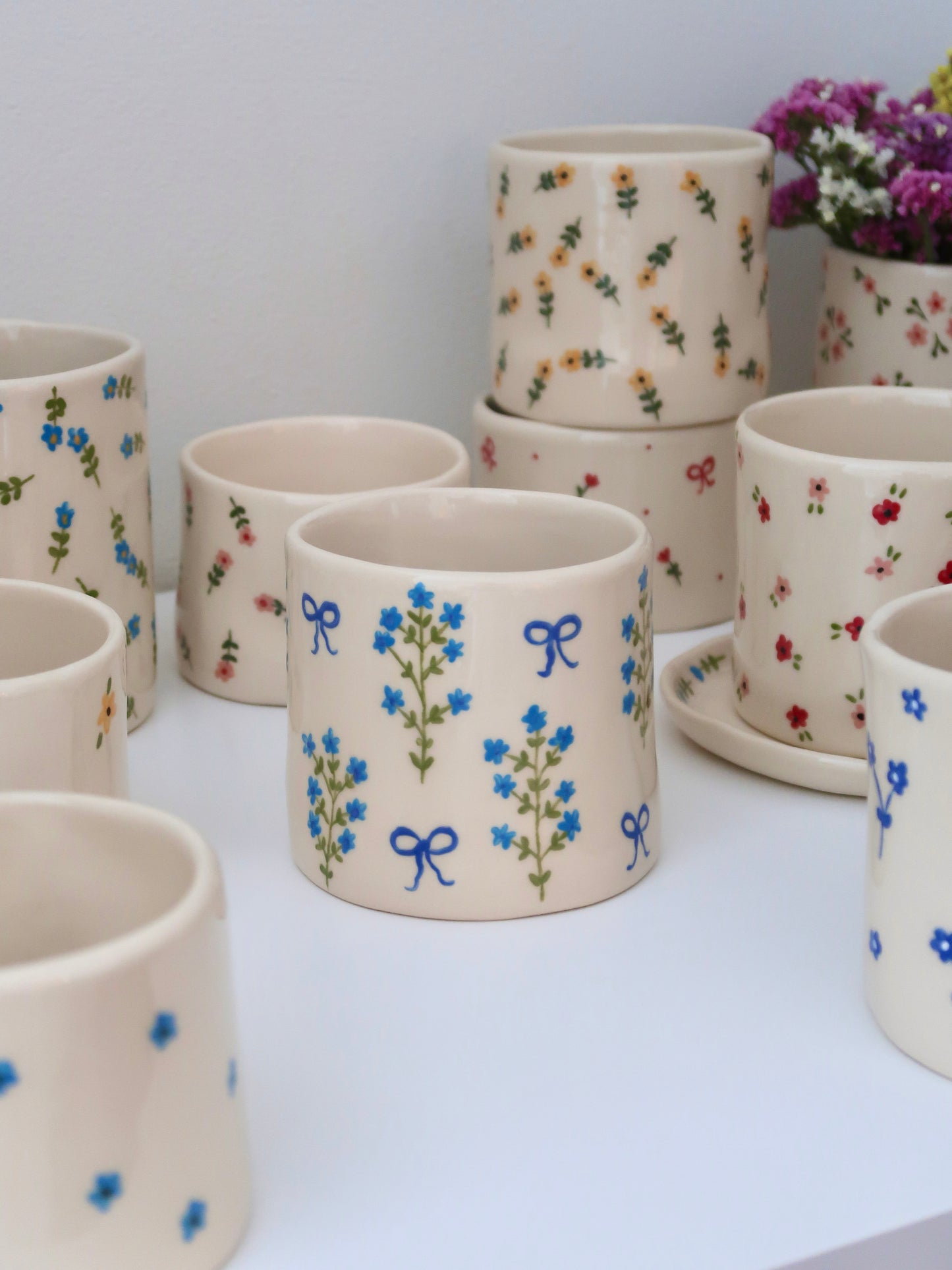 Vase with blue flowers - medium size