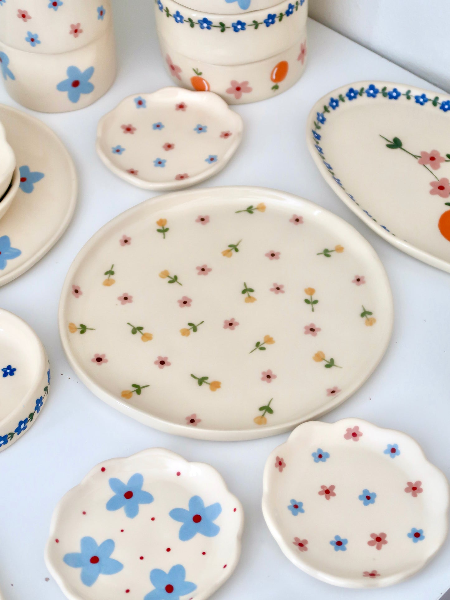 Plate with yellow and pink flowers