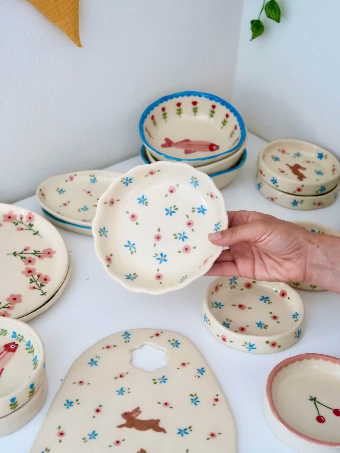 Breakfast/ dessert scalloped plate with pink and blue flowers