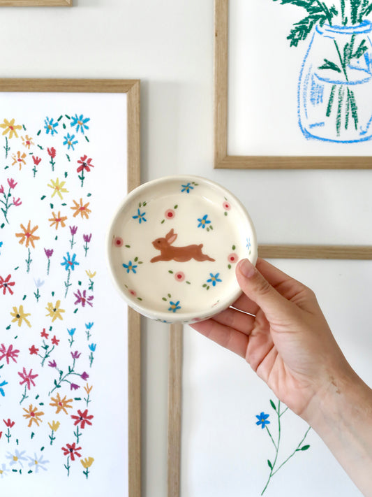 Ring dish with bunny
