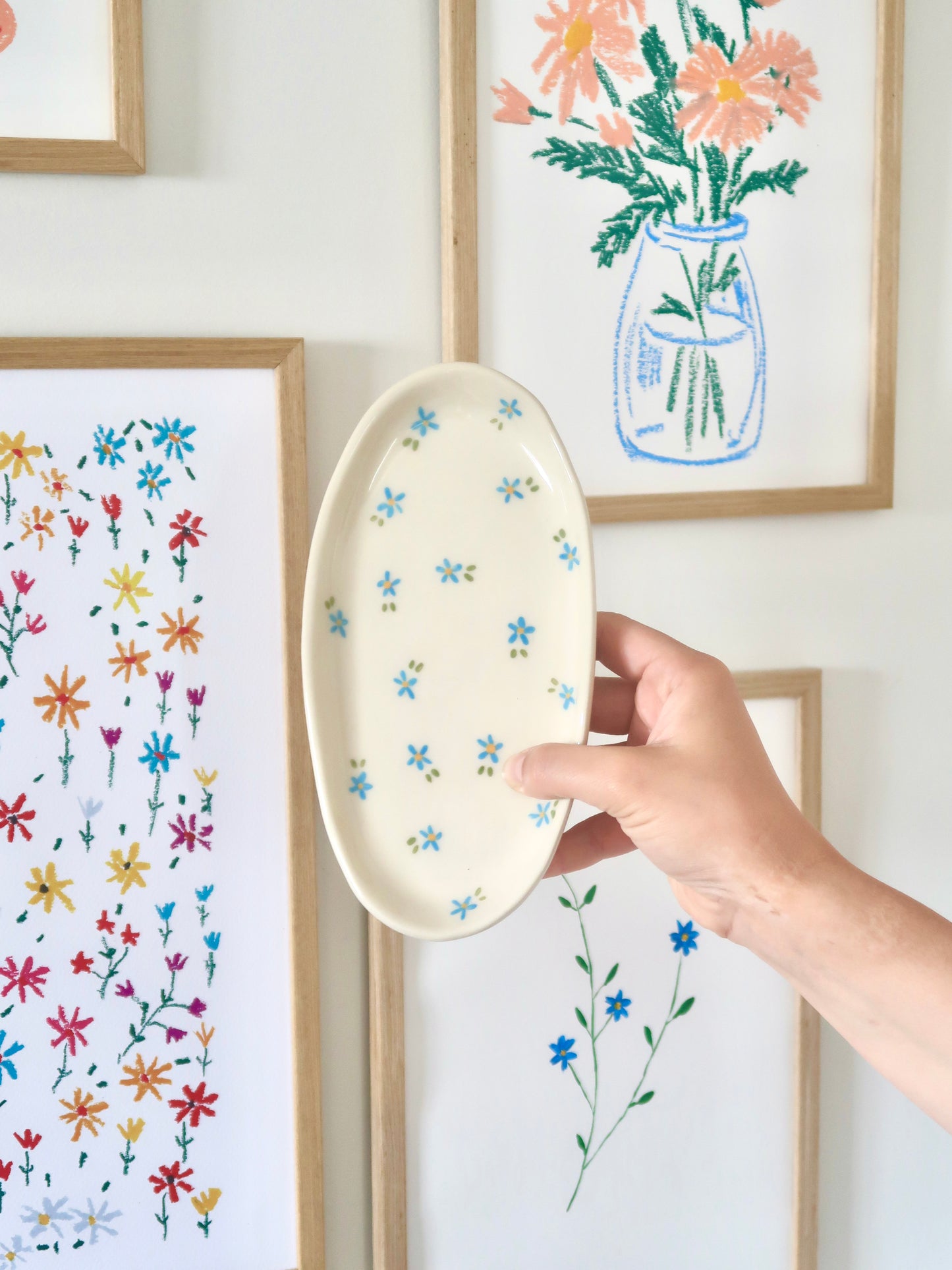 Platter with blue flowers