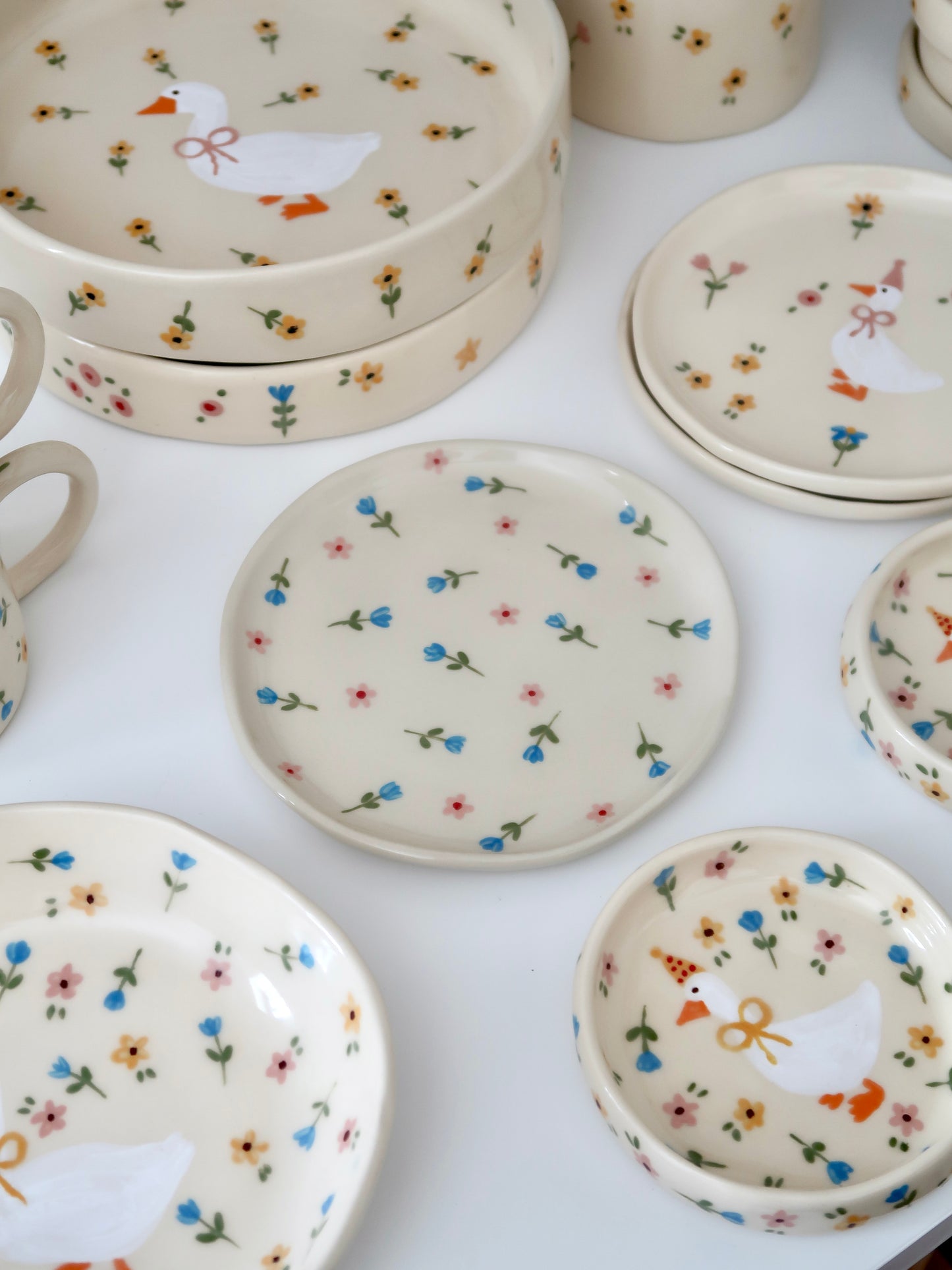 Breakfast/dessert plate with blue and pink flowers
