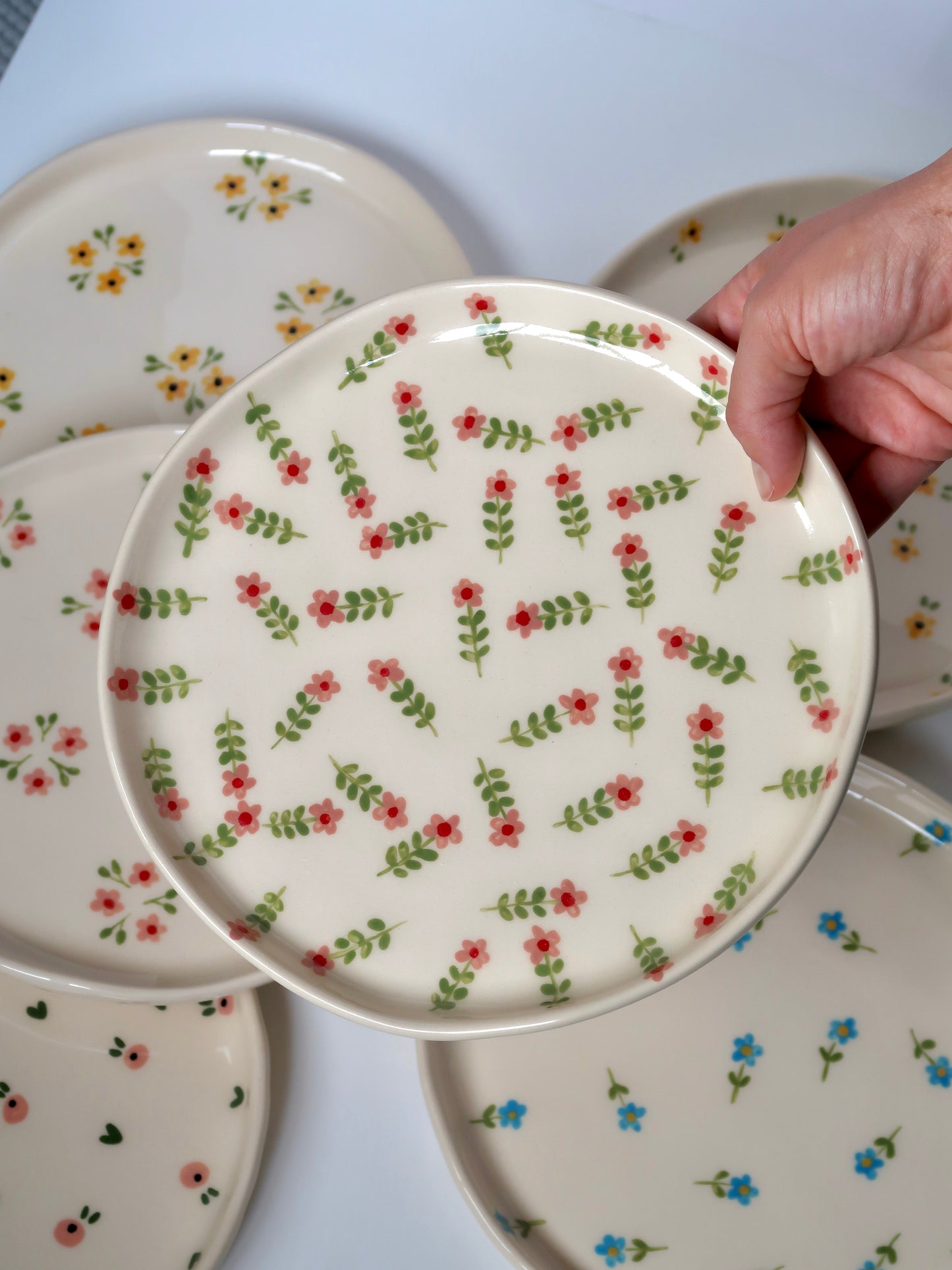 Plate with pink flowers