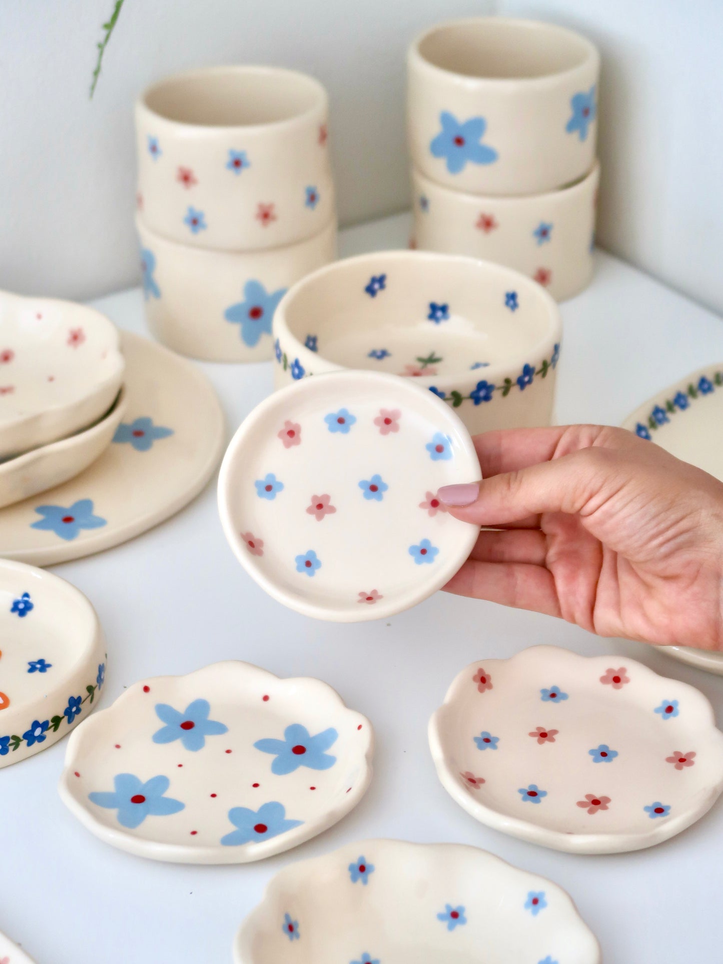 Coffee set with pink and blue flowers