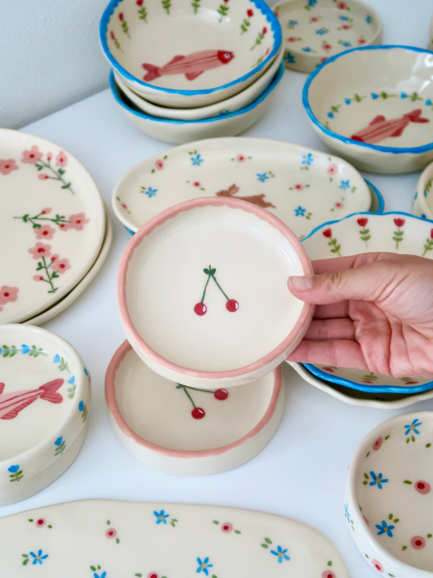 Ring dish with cherry