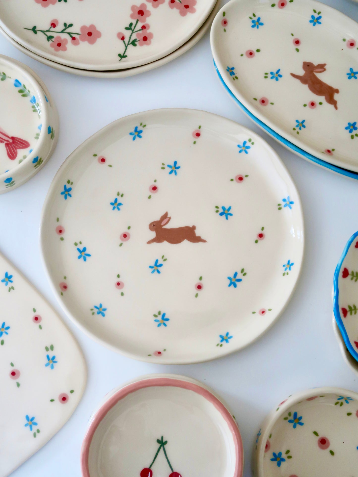 Plate with bunny