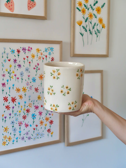 Vase with yellow flowers - big size