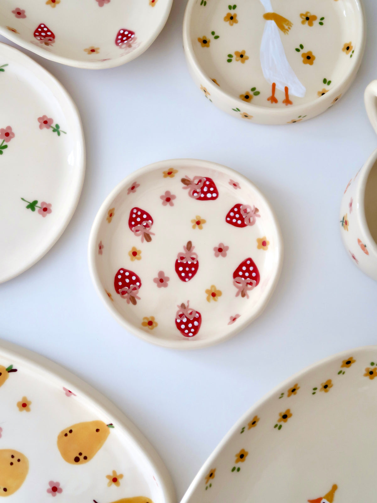 Ring dish with mushrooms pink and yellow flowers