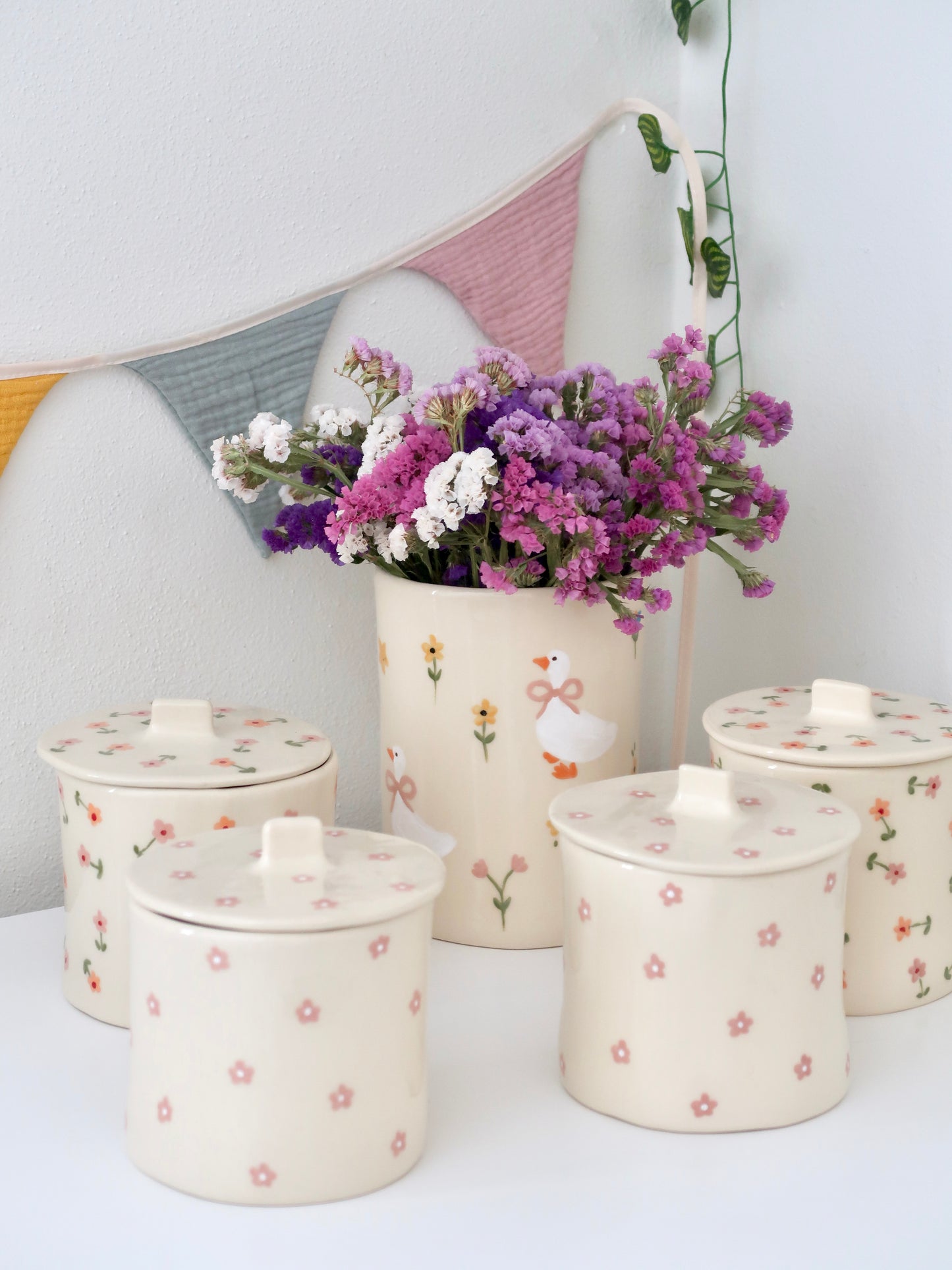 Vase with a duck and multicolor flowers - big size