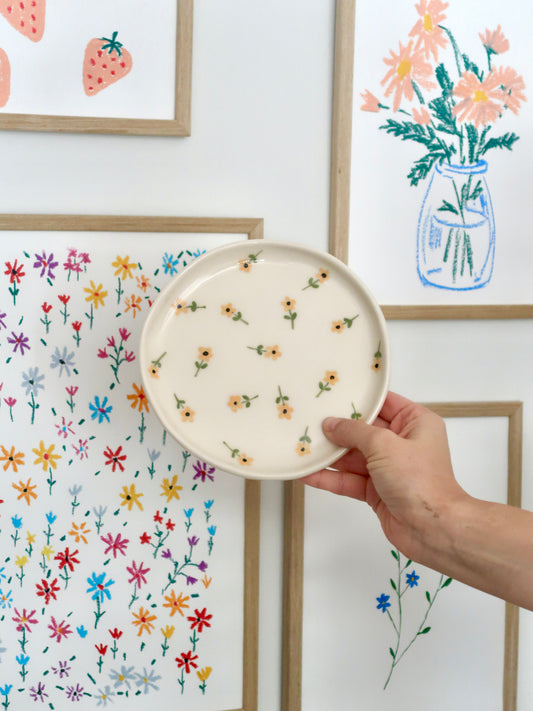 Breakfast/ dessert plate with yellow flowers
