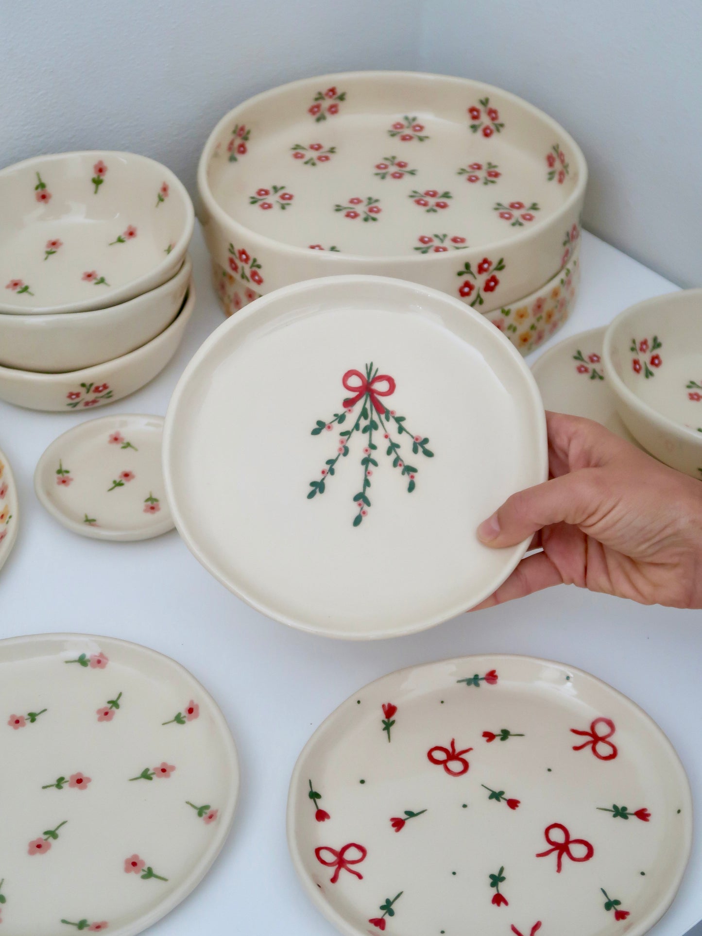 Breakfast/ dessert plate with holly and bow