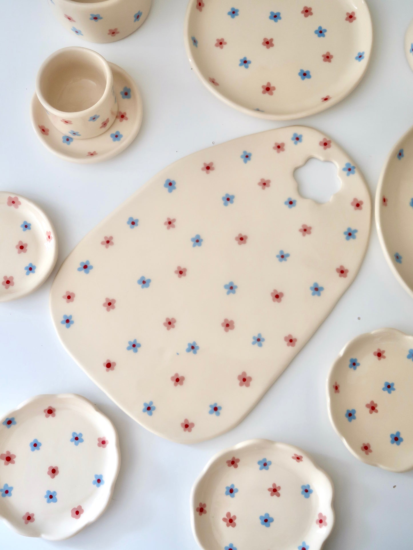 Kitchen Board with pink and blue flowers
