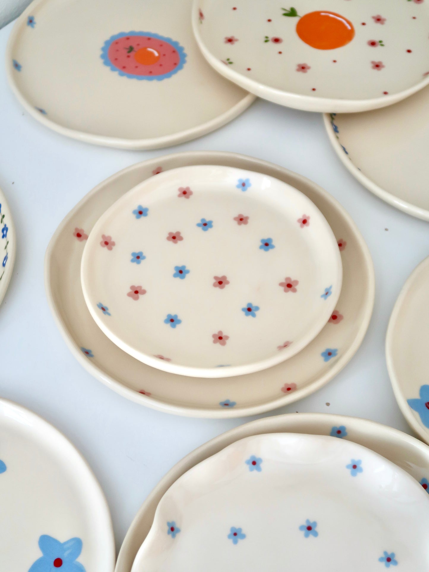Breakfast/ dessert plate with pink and blue flowers