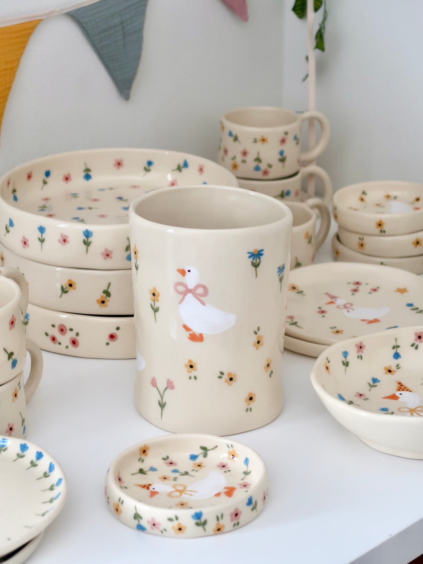 Vase with a duck and multicolor flowers - big size