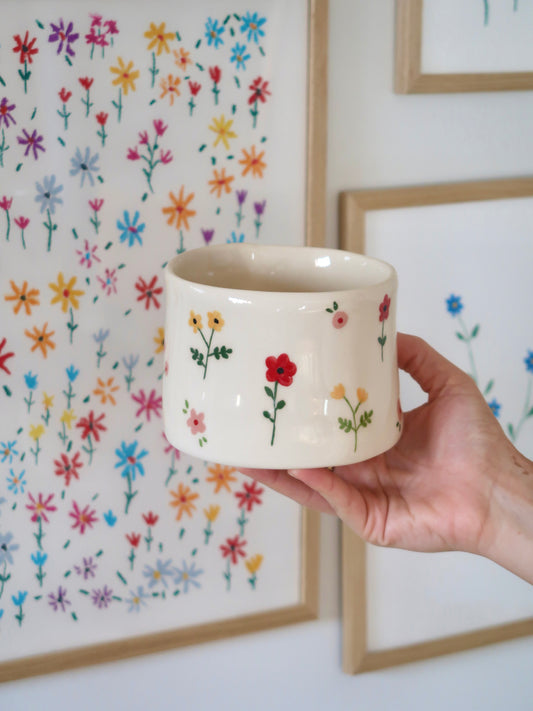 Vase with wildflowers