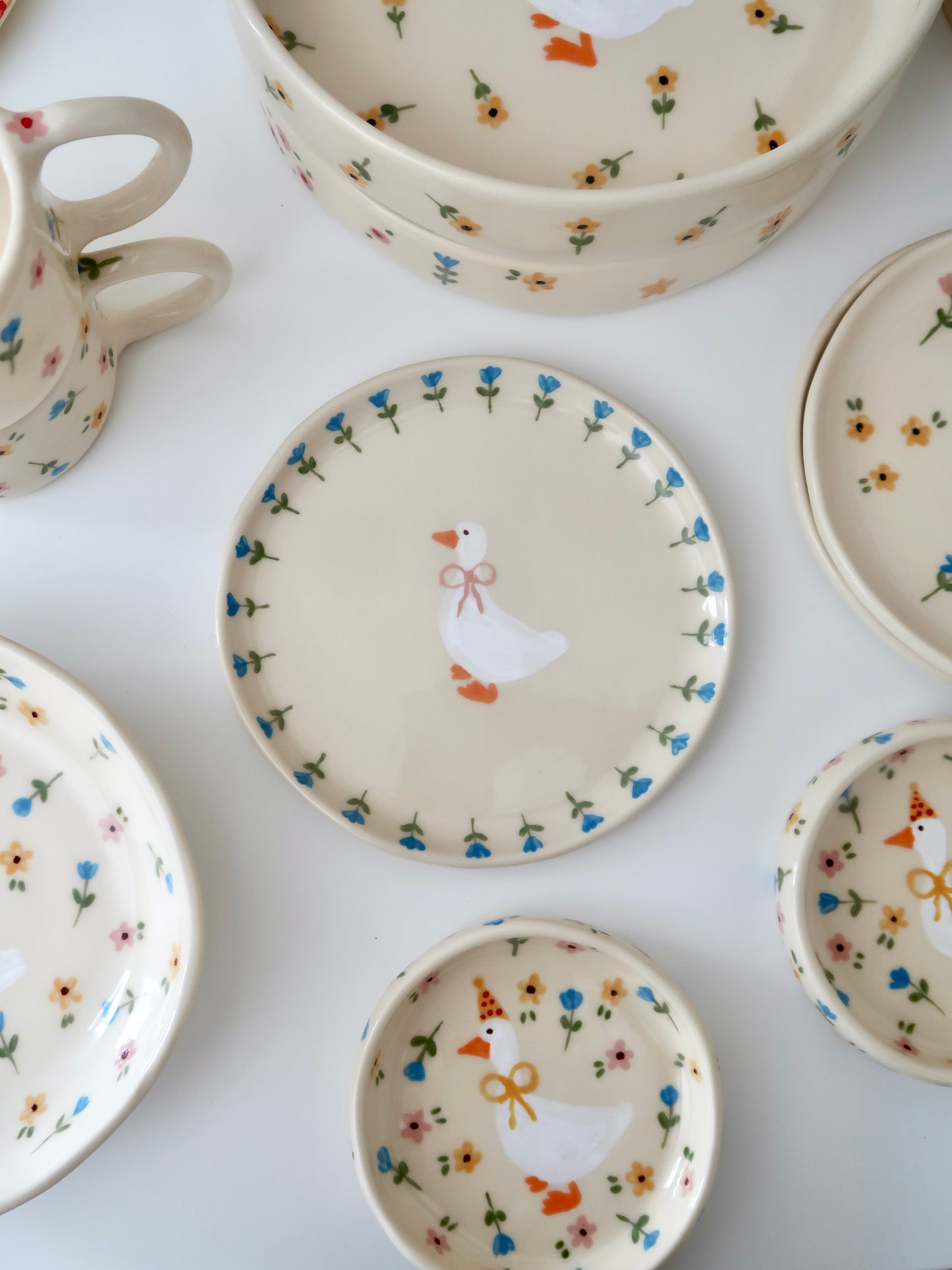 Breakfast/dessert plate with a duck and blue flowers
