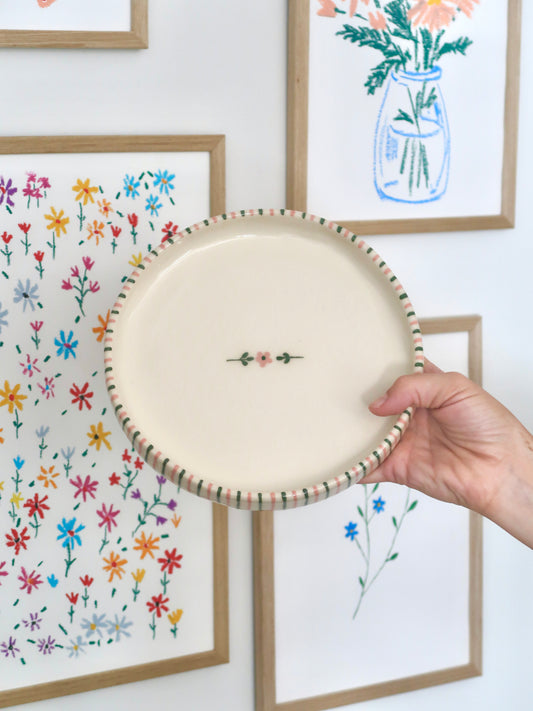 High edge plate with green and pink lines