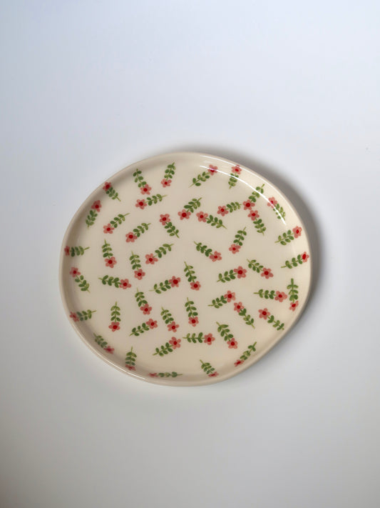 Plate with pink flowers