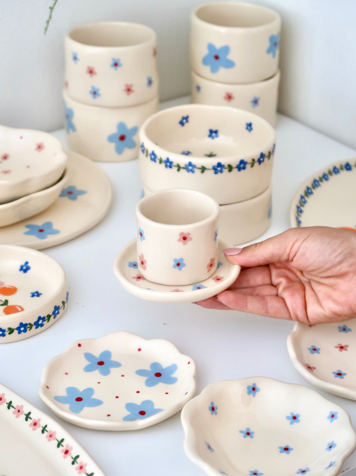 Coffee set with pink and blue flowers