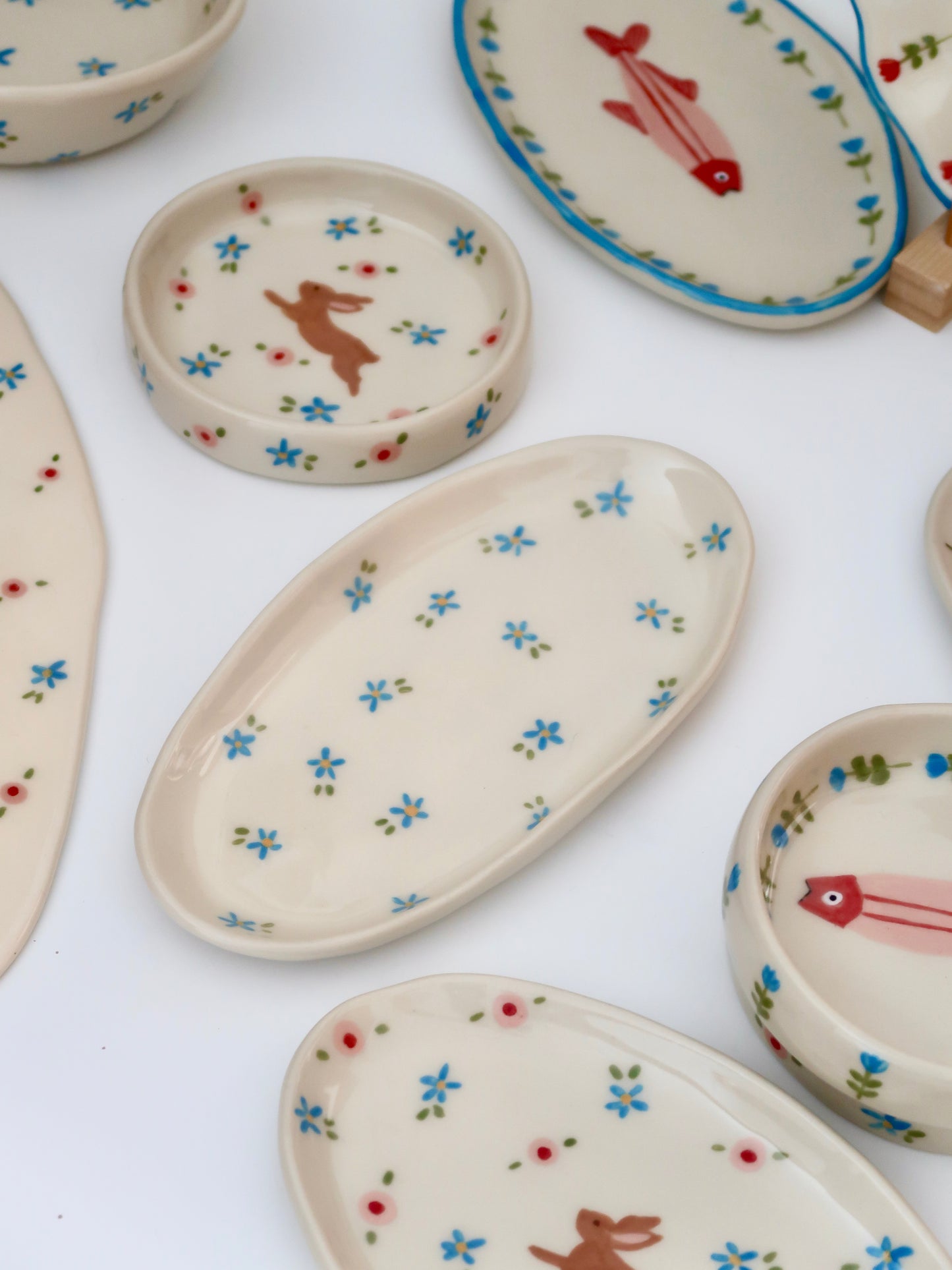 Platter with blue flowers
