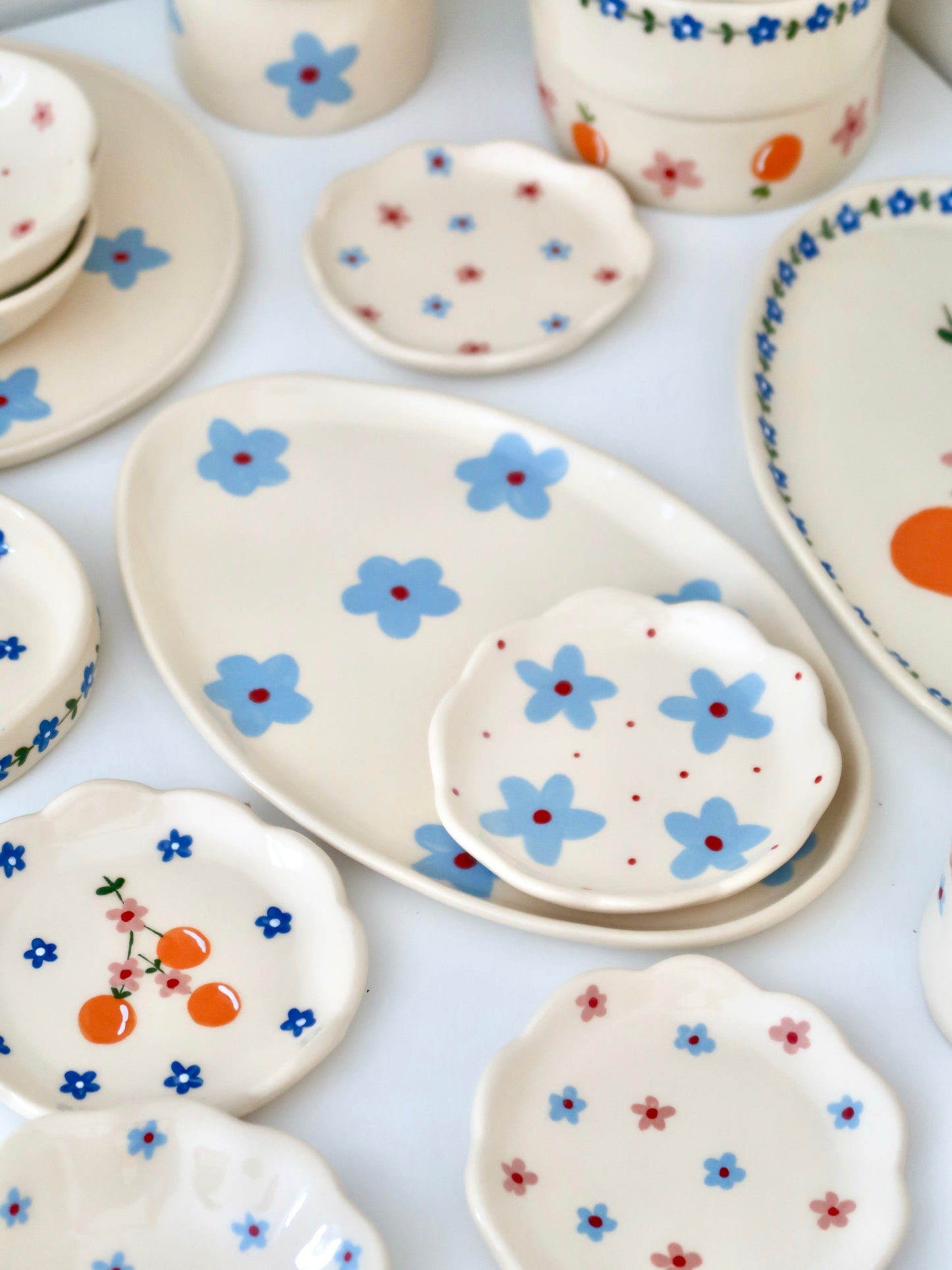 Platter with blue flowers