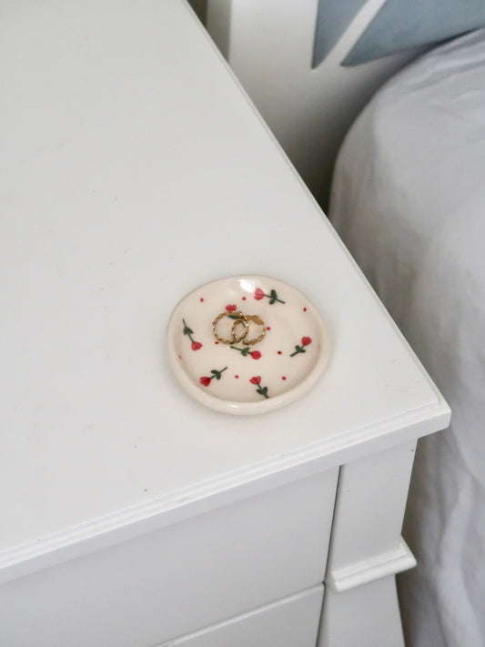 Ring dish with red flowers and red dots